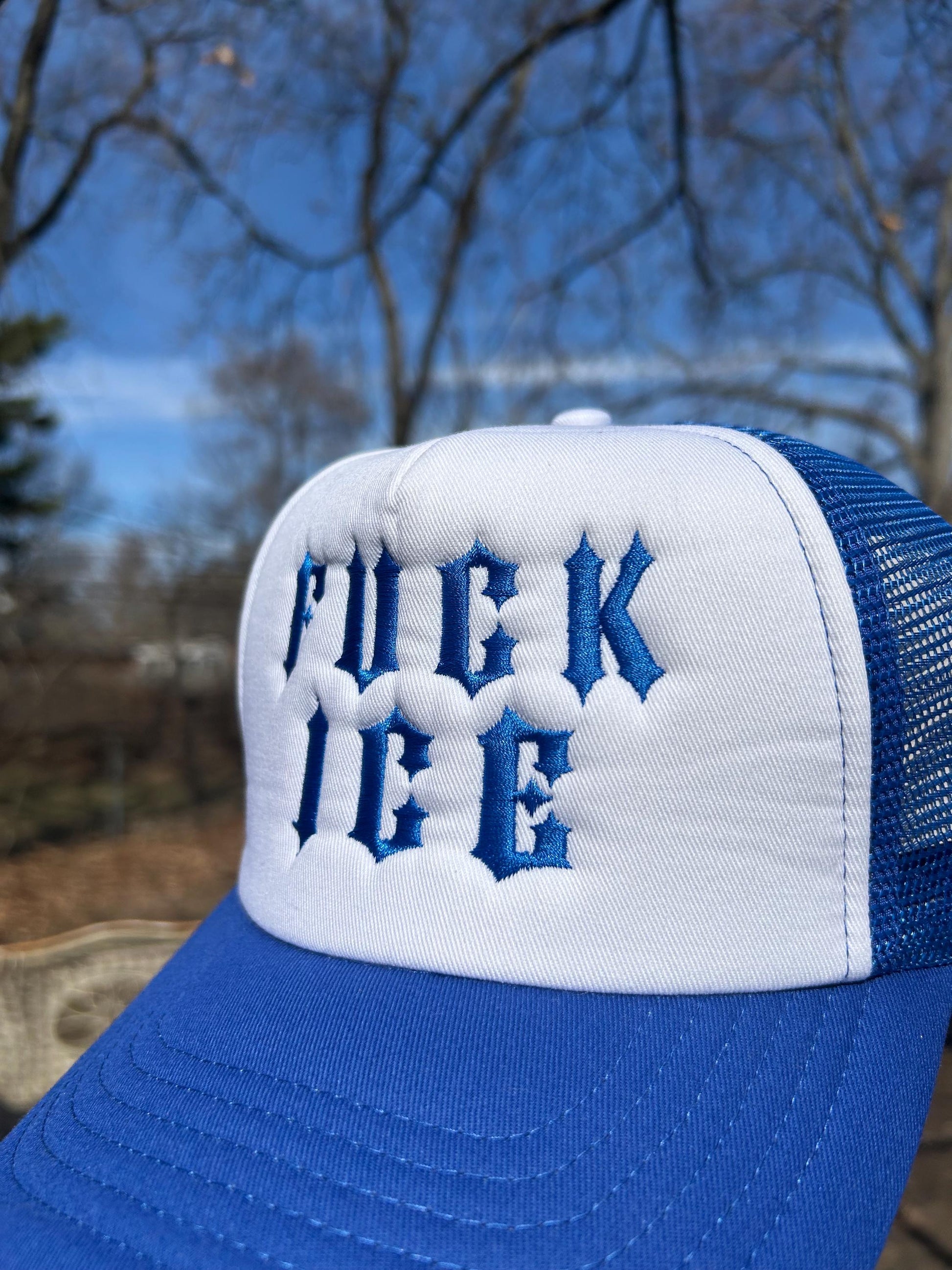 Anti Ice Barbed Wire Camo Silver Trucker Hat