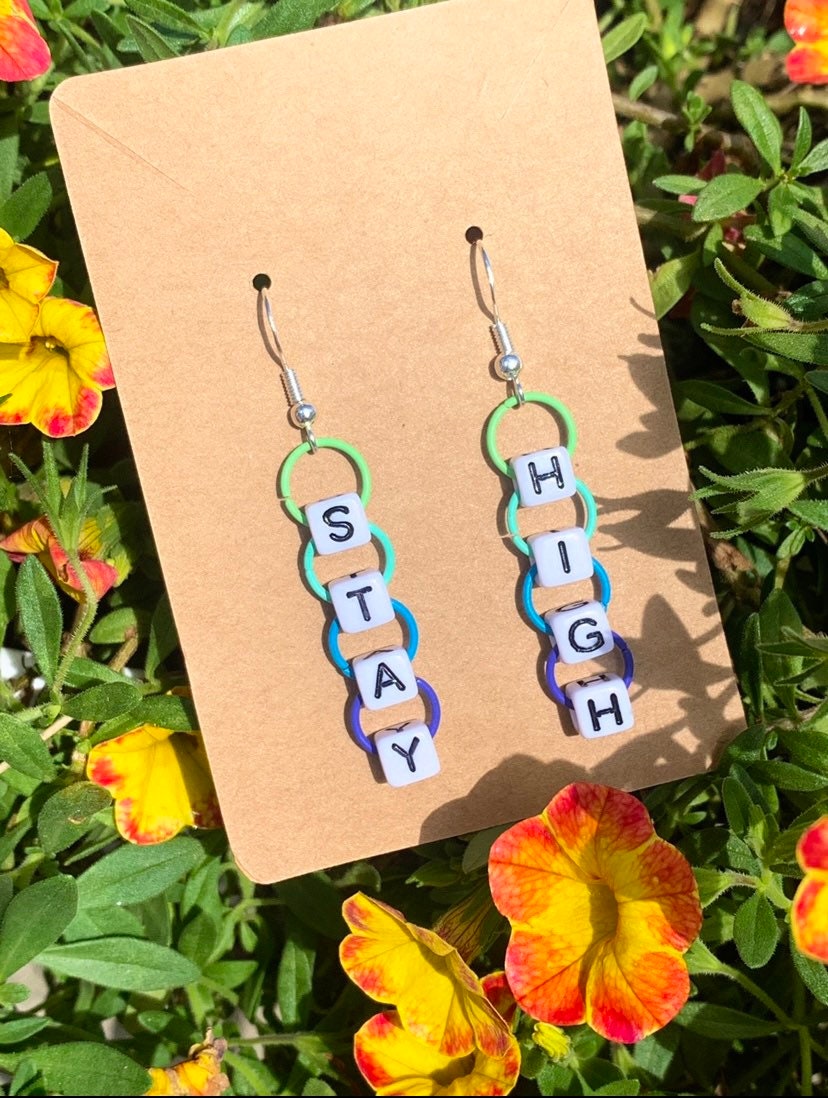 Stay high earrings